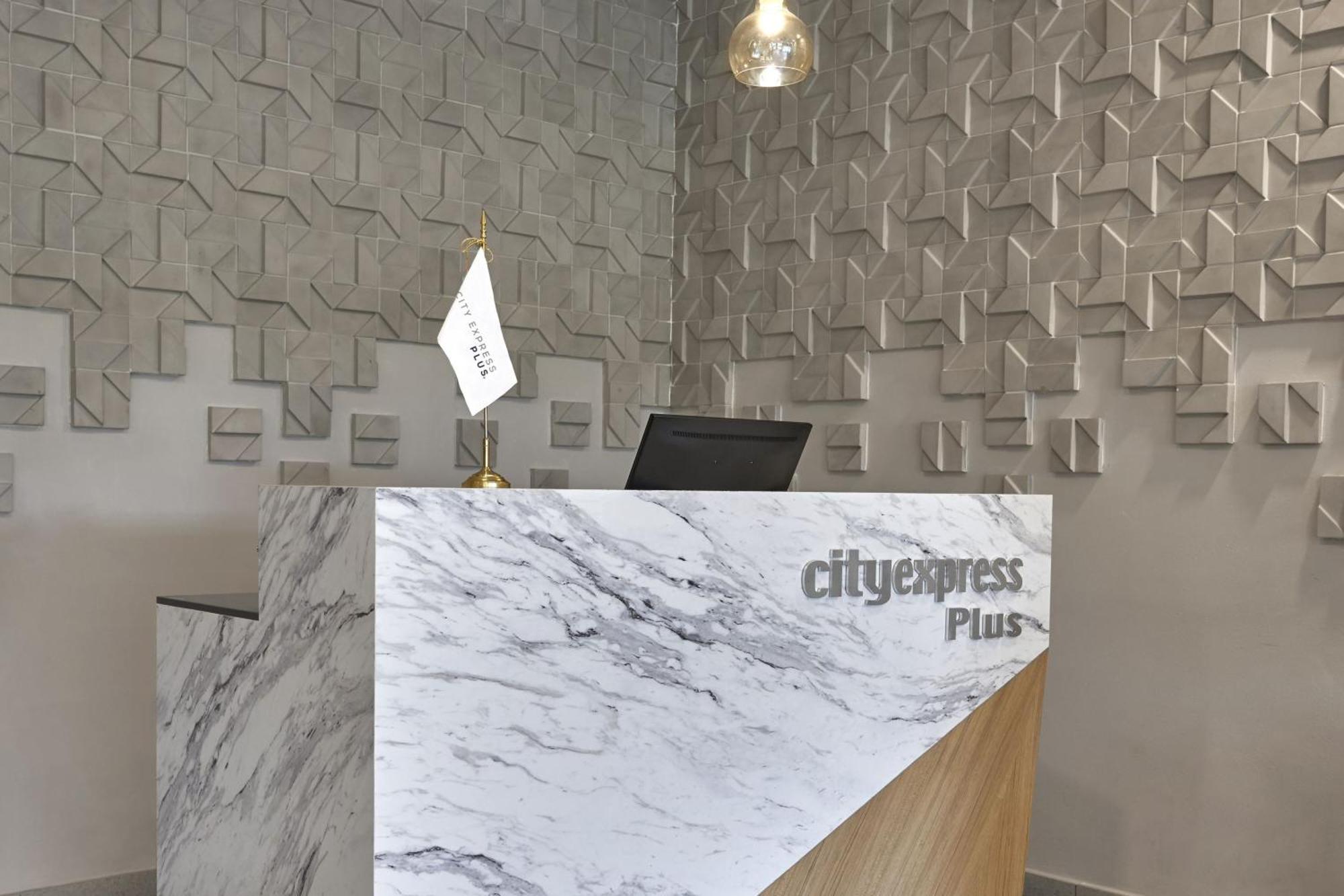 City Express Plus By Marriott Cancun Aeropuerto Riviera Zewnętrze zdjęcie