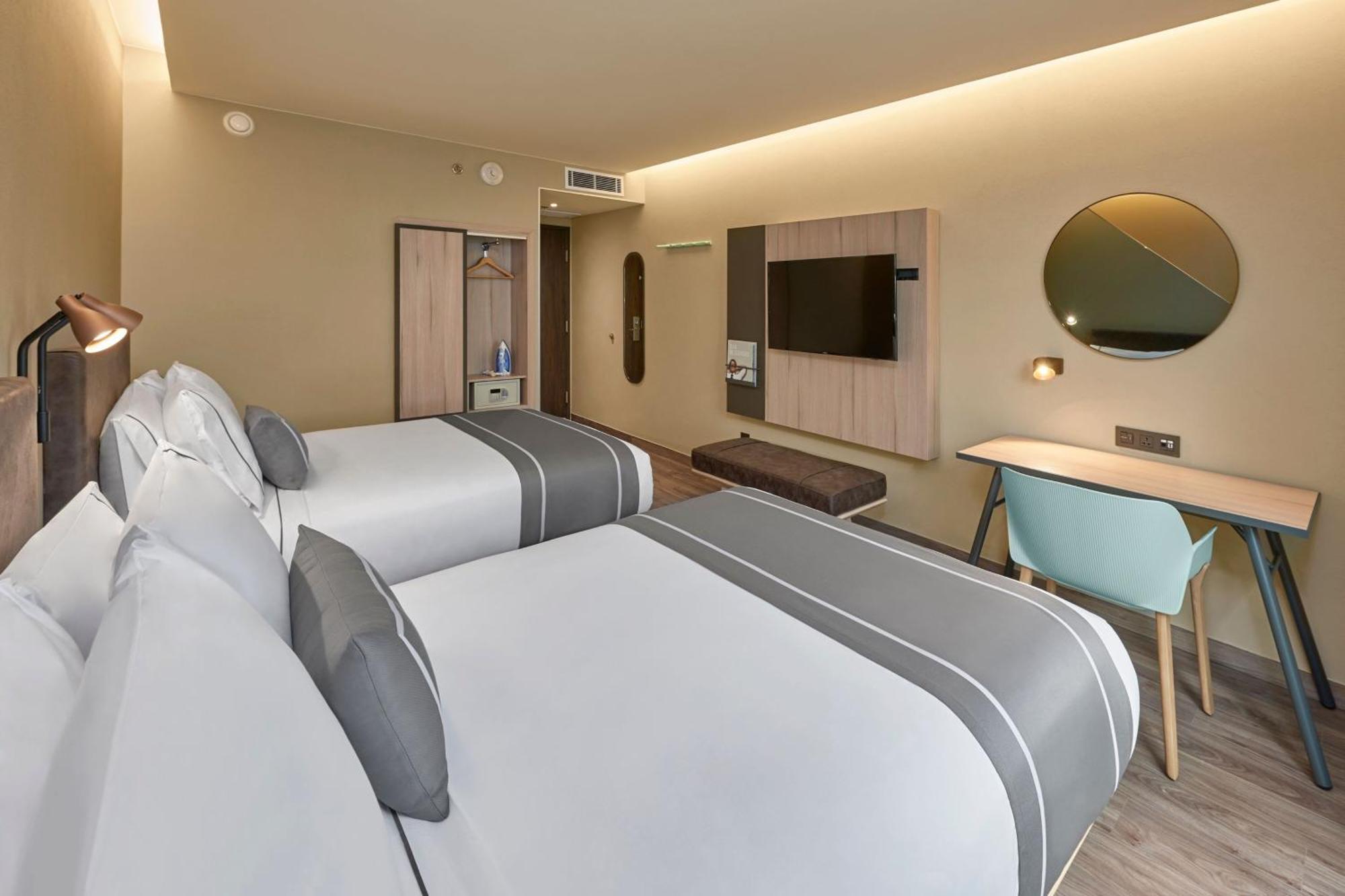 City Express Plus By Marriott Cancun Aeropuerto Riviera Zewnętrze zdjęcie
